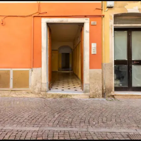 Apartamento 5 Minutes From The Station With Wi-fi&air Conditioning